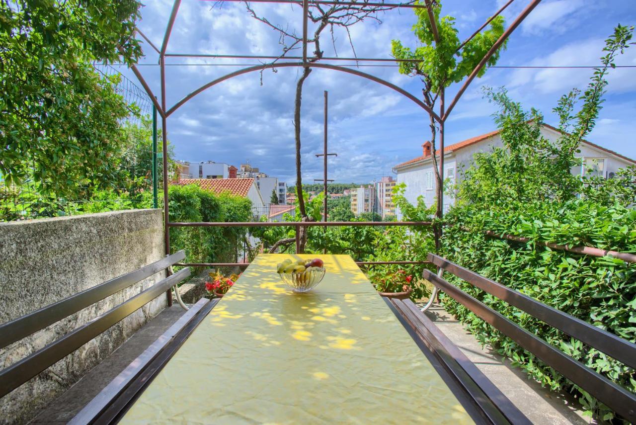 Apartman Paola Pula Bagian luar foto