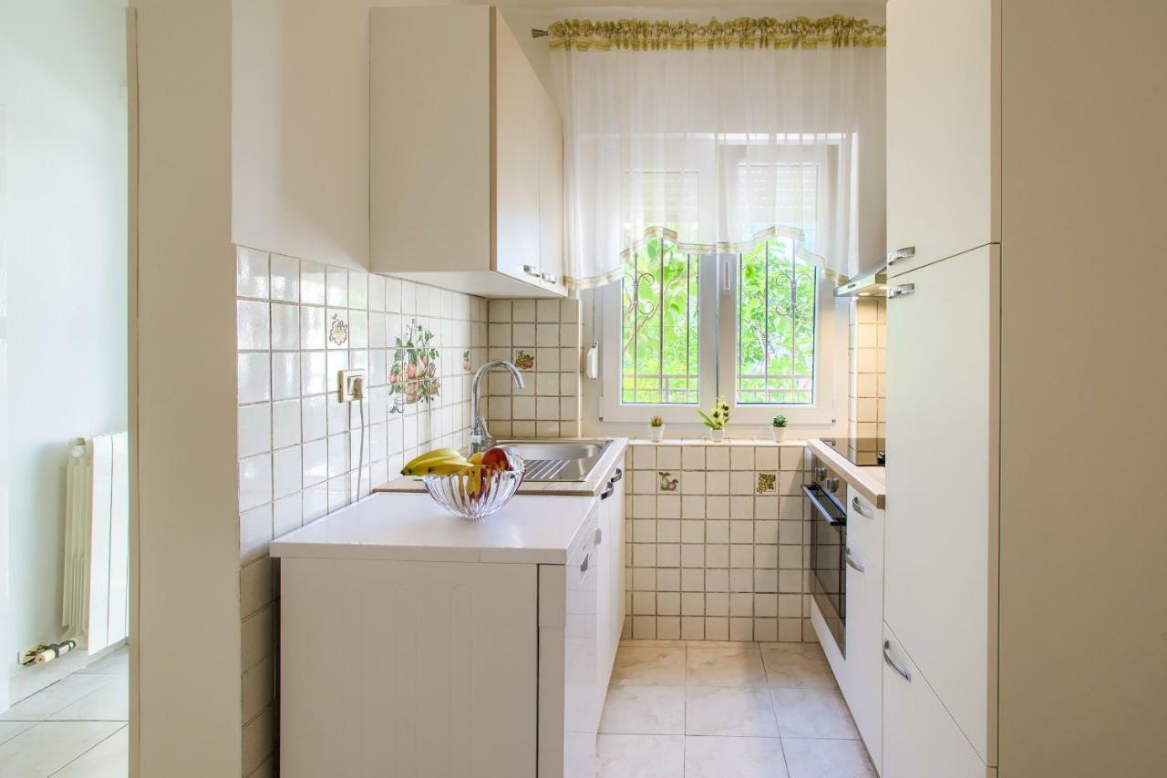 Apartman Paola Pula Bagian luar foto